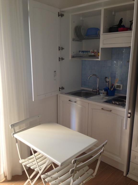 אפרטהוטל קאסטלמארה דל גולפו Residenza Le Zagare חדר תמונה